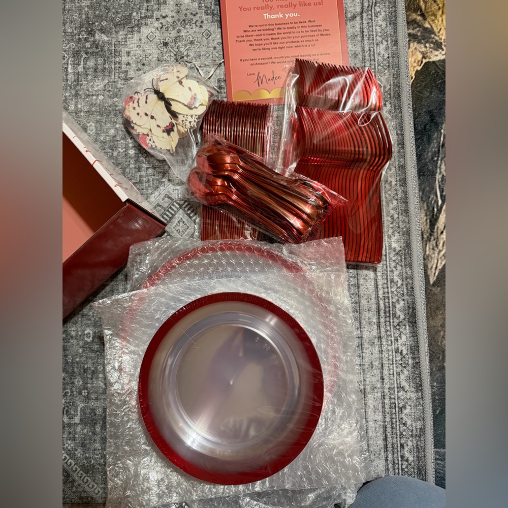 Mandee Red Clear Dinnerware Set
